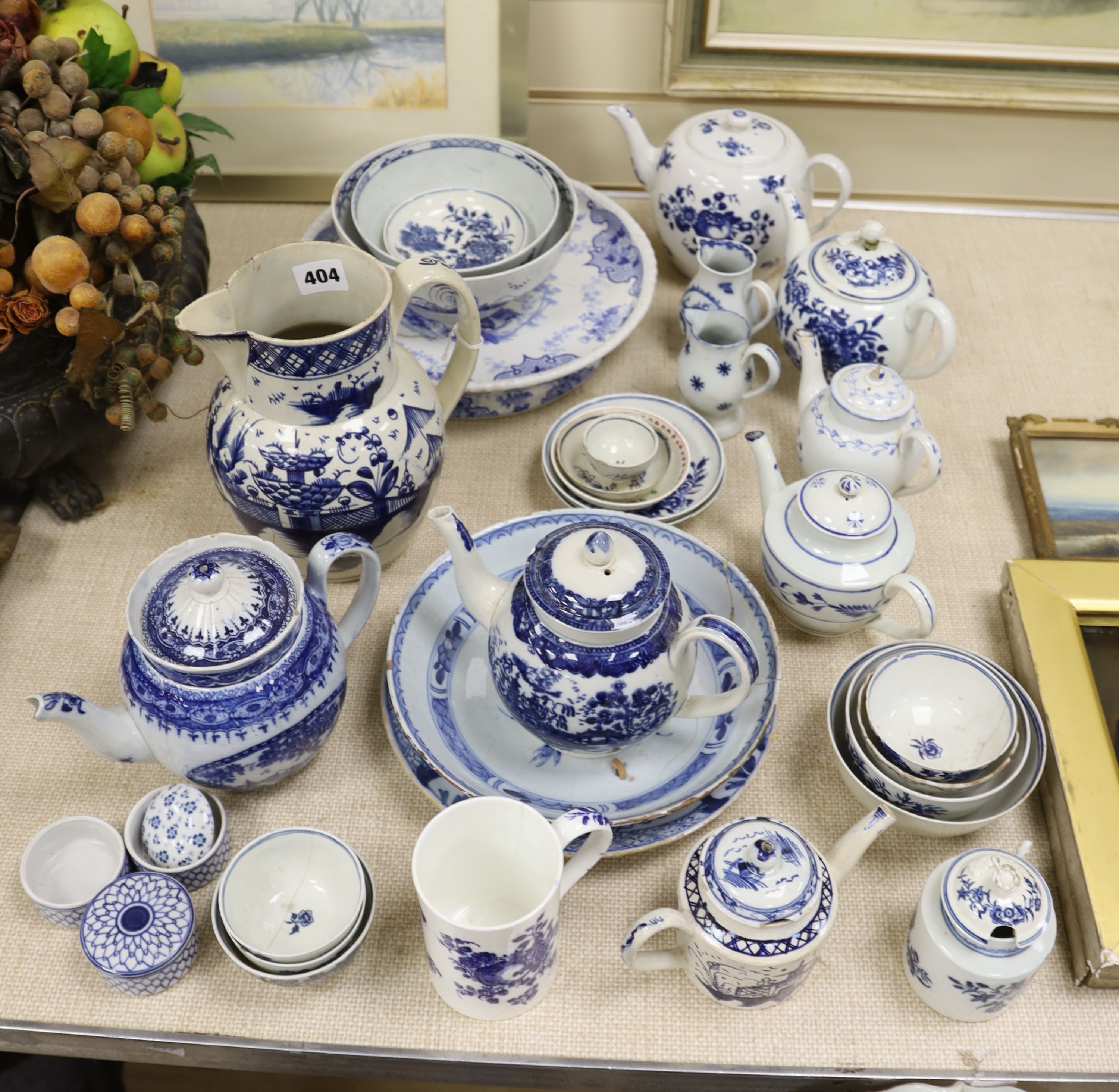 A collection of mainly 18th century English blue and white ceramics, including Worcester, Caughley and Pearlware, (a.f.)